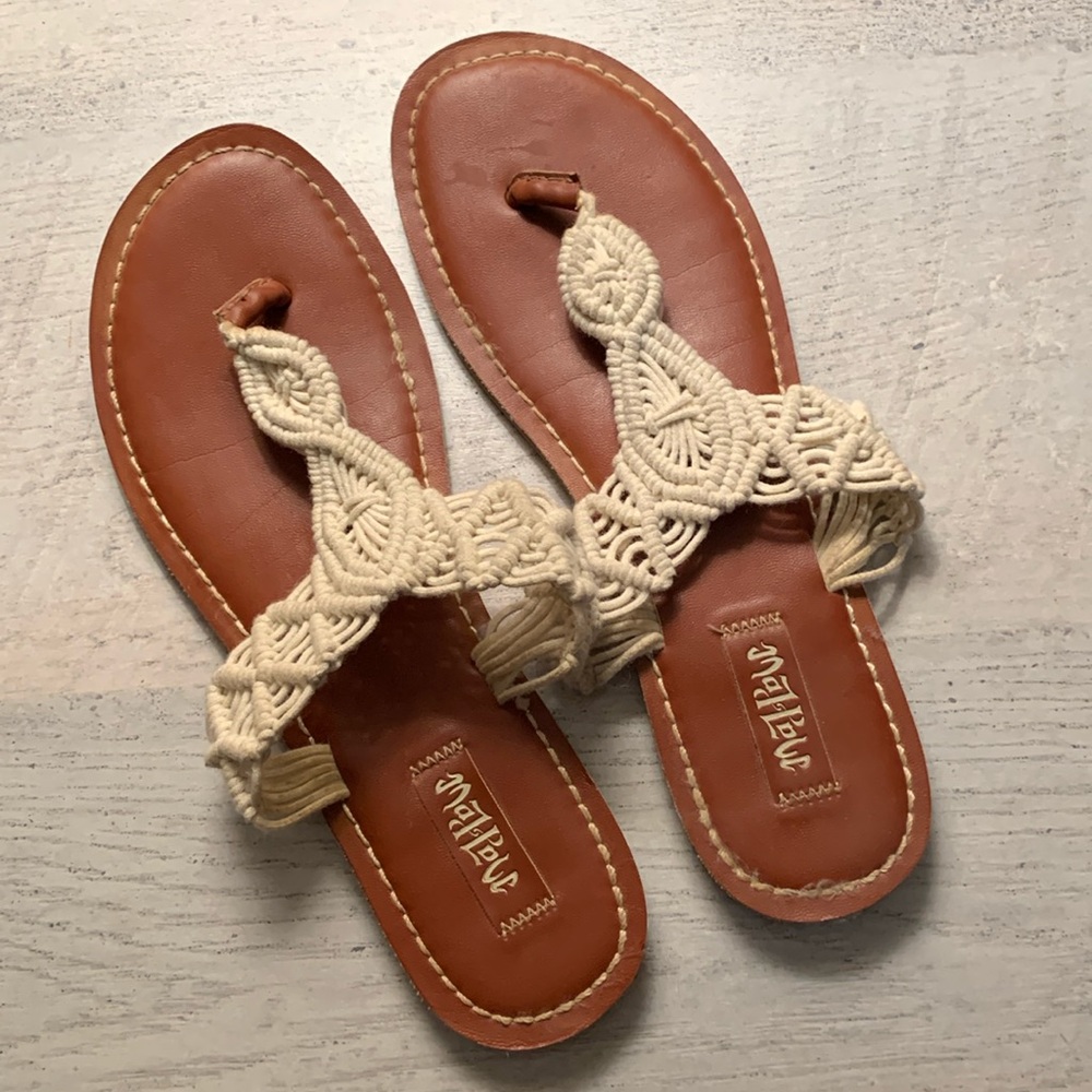 Crochet strap sandals